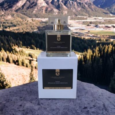 NOUVEAU Parfum 100ml Pétales de Roses Orientales